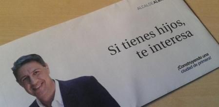 Sobre de la carta que Albiol ha enviado a los vecinos