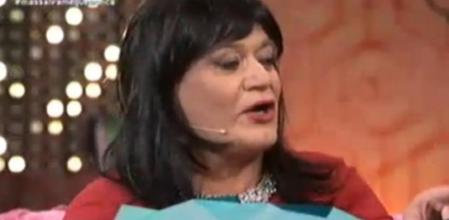 José Corbacho se transformó en 'Estrella' para ser la quinta aspirante a presentar 'Hable con ellas' en Telecinco