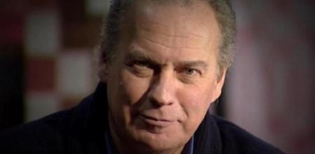 Tras su polémica participación en el programa de Telecinco donde ganó una apuesta a la anterior presentadora, Beatriz Montánez, Bertín Osborne regresa como invitado al mismo plató