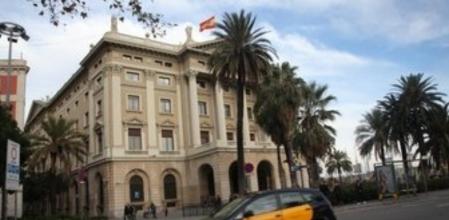 Imagen del edificio del Gobierno Militar, junto a Colón, en Barcelona