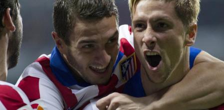 Fernando Torres celebra uno de sus dos goles al Real Madrid