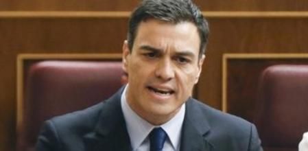 El secretario general del PSOE, Pedro Sánchez, durante su intervención en la sesión de control al Ejecutivo celebrada hoy el Congreso de los Diputados.