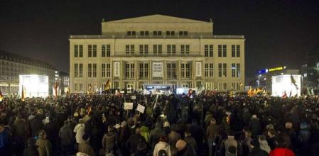 Concentración de Pegida en Leipzig