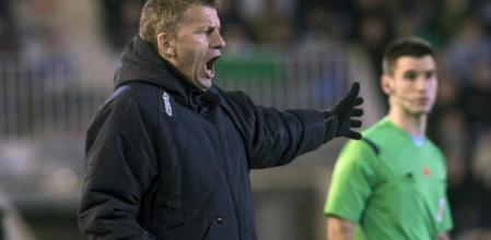 El técnico serbio del Córdoba, Miroslav Djukic, durante un partido de la Liga BBVA