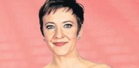 La actriz y presentadora, Eva Hache, regresa a la televisión presentando un programa especial de cámaras ocultas que busca la reacción de la calle a temas actuales