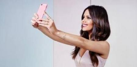 La firma de calzado Mustang confía en la influencia de Cristina Pedroche y la ficha como embajadora de su próxima temporada