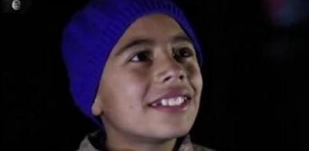 El Estado Islámico proyecta el vídeo de la muerte del piloto en Raqqa