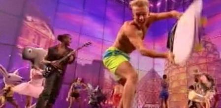 La UER ha invitado a Australia a participar en el Festival de Eurovisión 2015, donde actuará directamente en la final