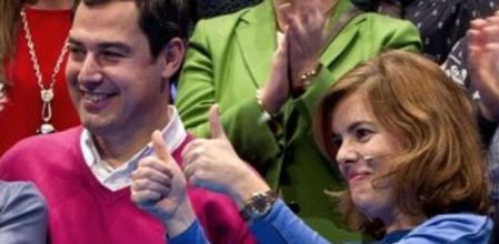 La vicepresidenta del Gobierno, Soraya Sáenz de Santamaría, y el presidente del PP andaluz y candidato a la Presidencia de la Junta, Juanma Moreno (i), han clausurado esta mañana un acto con mujeres candidatas al Parlamento andaluz en Cádiz.