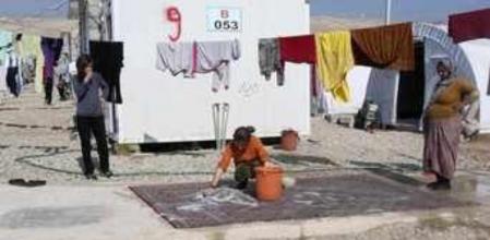 Refugiadas yazidíes en un campo a las afueras de Duhok, en el Kurdistán iraquí