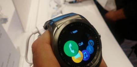 El LG Watch Urban se presenta en dos versiones, una con conectividad LTE