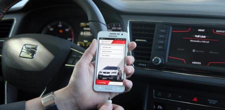 Los vehículos estarán equipados con tecnología MirrorLink y el sistema de infotainment del coche, que quedará vinculado a los dispositivos Samsung mediante las apps desarolladas por Seat