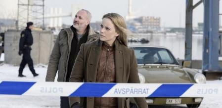 Sofia Helin y Kim Bodnia retoman los papeles de Saga y Martin.