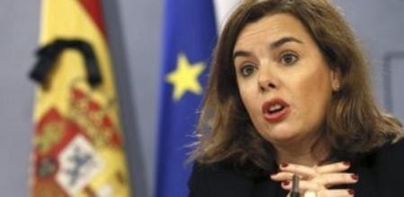 La vicepresidenta del Gobierno, Soraya Sáenz de Santamaría, durante la conferencia de prensa posterior al Consejo de Ministros, hoy en el Palacio de la Moncloa.