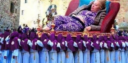 Belén Esteban, ganadora de 'GH Vip', protagoniza este montaje fotográfico donde aparece en un paso de Semana Santa