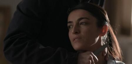 Blanca Romero está en peligro en 'Bajo sospecha'.