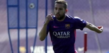 Jordi Alba, entrenando