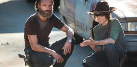 'The walking dead', reina de los lunes en los canales de pago