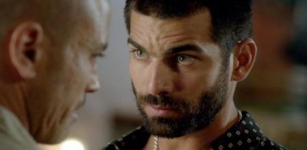 Rubén Cortada es Faruq Ben Barek en 'El Príncipe'.