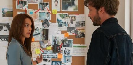 Megan Montaner y Eloy Azorín en 'Sin identidad'.