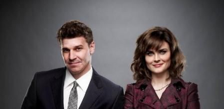 David Boreanaz y Emily Deschanel dicen querer renovar por una temporada 11 de 'Bones'.