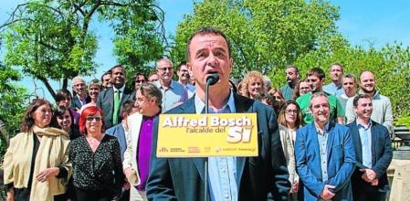 Bosch presenta una llista molt renovada i amb exsocialistes