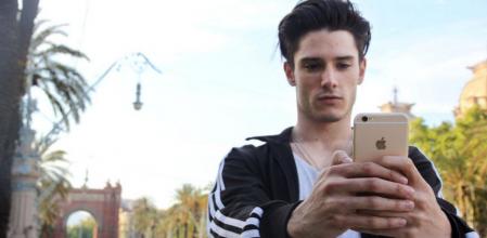 El modelo español Diego Barrueco cuenta con un gran número de seguidores en Twitter e Instagram