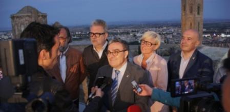 Àngel Ros atiende a los medios de comunicación tras el inicio de campaña