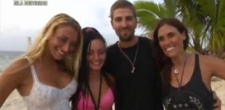 El momento previo a la expulsión de Arantxa y Labrador en 'Supervivientes'