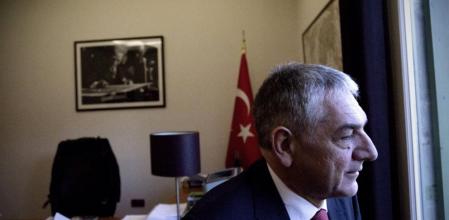 El embajador de Turquía en España, Ömer Önhon