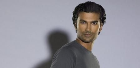 Sendhil Ramamurthy también estará en 'Heroes: Reborn'.