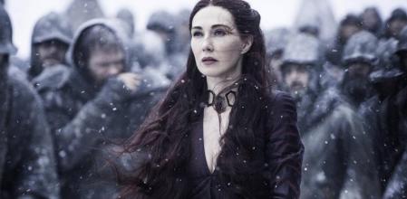 Carice Van Houten es Melisandre en 'Juego de tronos'.
