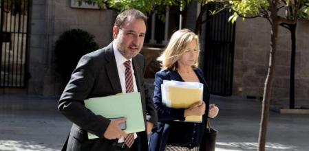 Ramon Espadaler y Joana Ortega, en el Pati dels Tarongers del Palau de la Generalitat, asistieron el martes a la que, salvo un giro imprevisto, muy probablemente puede ser la última reunión del Govern en su actual composición