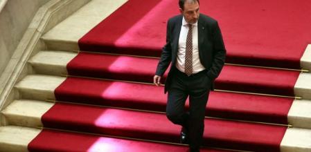 La última vez. Ramon Espadaler bajó ayer por última vez las escalinatas del Parlament