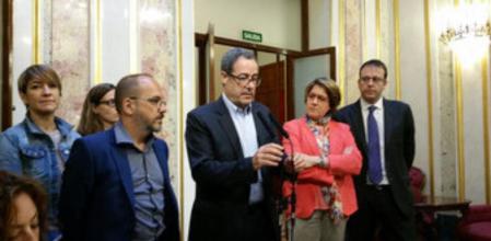 El portavoz de CDC a Madrid, Pere Macias, en rueda de prensa en el Congreso.