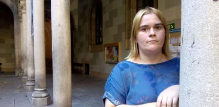 Djiana Delic, en el edificio histórico de la Universitat de Barcelona (UB)