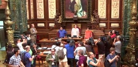 Primer pleno del mandato en el Ayuntamiento de Barcelona
