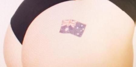 Miley Cyrus sube la foto de un trasero