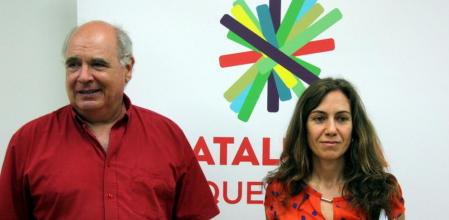 El candidato a la presidencia de la Generalitat por Catalunya Sí que es Pot, Lluís Rabell, i la coordinadora de Equo Catalunya, Belén Álvarez