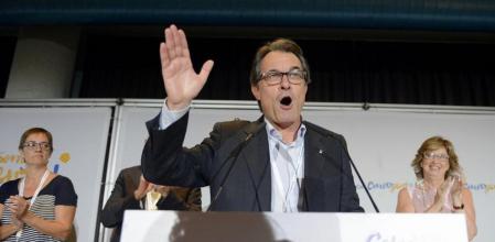 Artur Mas defiende ante el público su presencia en la lista de Junts pel Sí