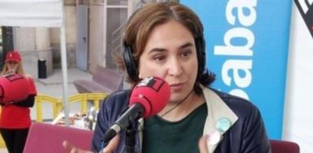 La alcaldesa de Barcelona, Ada Colau, en la entrevista con RAC1