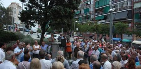 Concentración este lunes en el barrio de Llefià
