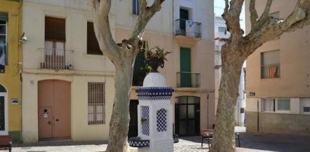 Plaça de la Constitució, en el badalonés barrio de Dalt la Vila