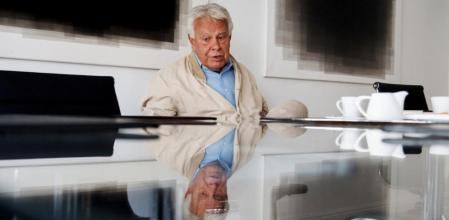 Felipe González en un despacho de Madrid, el pasado jueves durante la entrevista con Guyana Guardian.