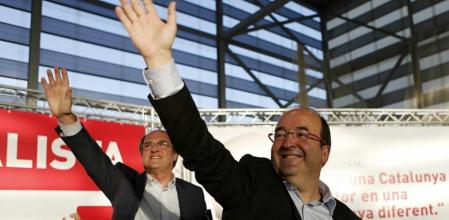 Miquel Iceta acompañado de Ángel Gabilondo en la campaña de cara al 27S