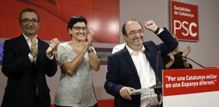 El candidato del PSC, Miquel Iceta, durante su valoración en la sede de los socialistas catalanes en Barcelona, de los resultados obtenidos en las elecciones catalanas
