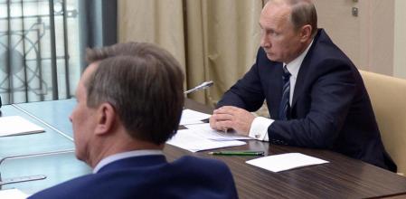Putin preside la cita semanal de su gabinete en el Kremlin