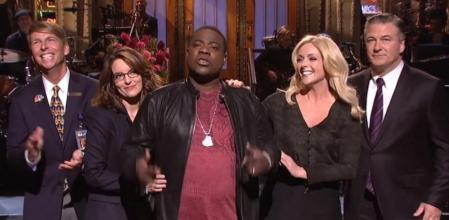 Jack McBrayer, Tina Fey, Tracy Morgan, Jane Krakowski y Alec Baldwin en el 'Saturday night live'.