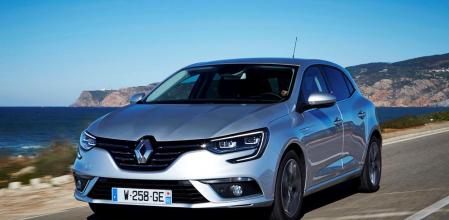 El nuevo Renault Mégane es 6,4 cm más largo y 2,5 cm más bajo que su predecesor.
