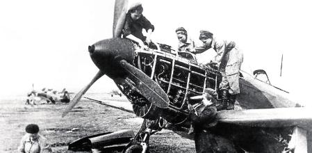 IMAGEN QUE APARECE EN EL LIBRO BRUJAS DE LA NOCHE ESCRITO POR LYUBA VINOGRADOVA